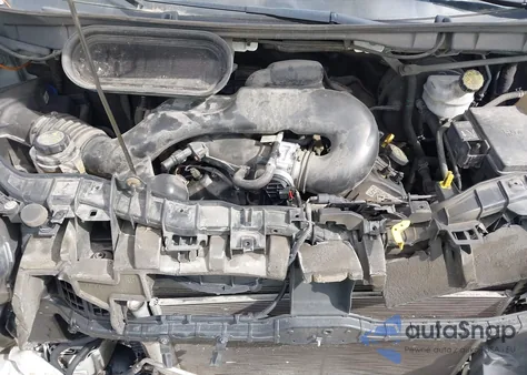 2019 Ford Transit-250 z USA, uszkodzony, nr VIN 1FTYR2CM3KKB08249